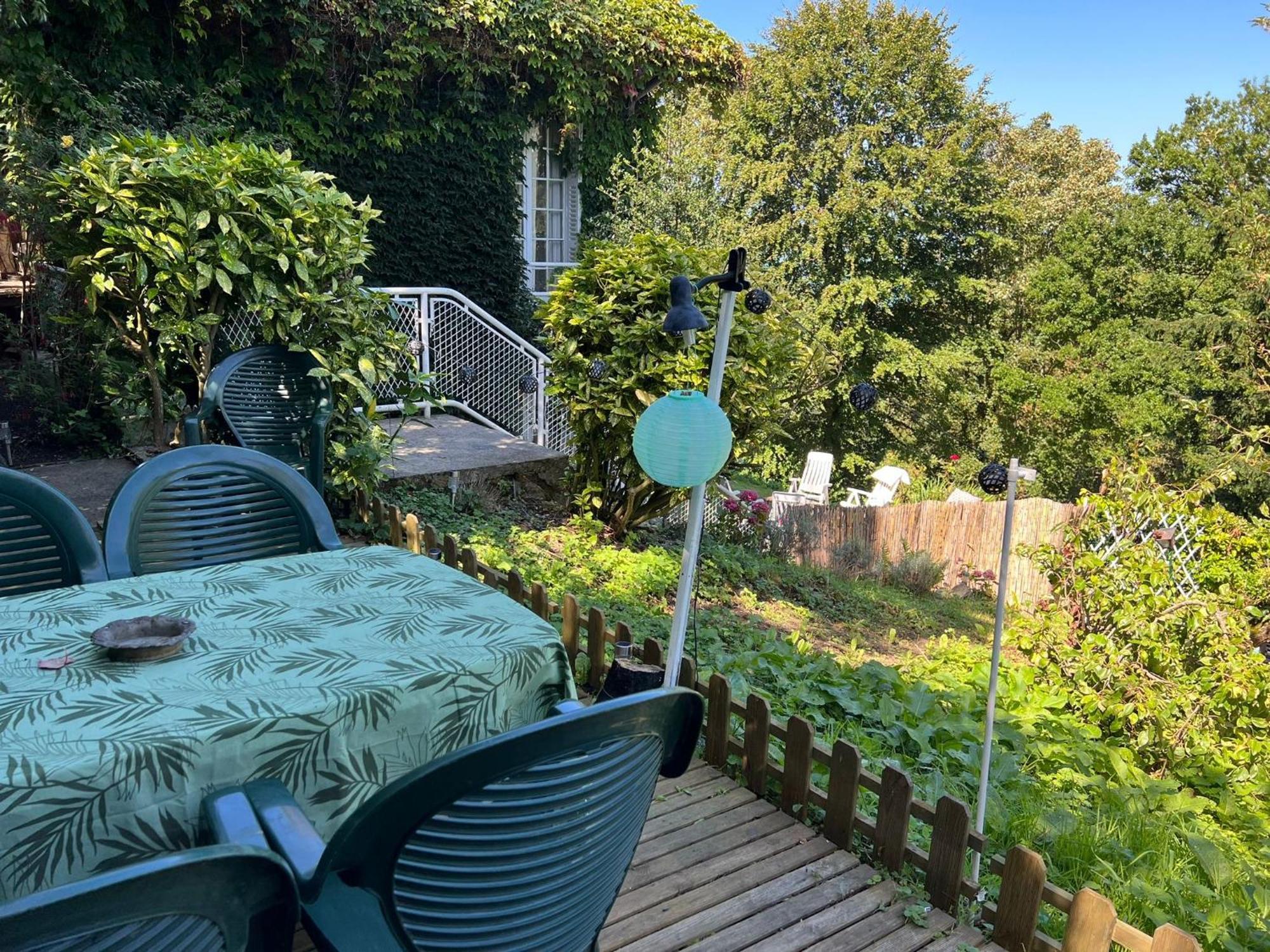 Lumineux Appartement, Jardin, Vu Sur